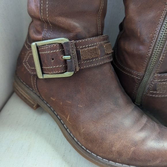 Women's Timberland Earthkeepers Savin Hill Boots - Picture 2 of 6